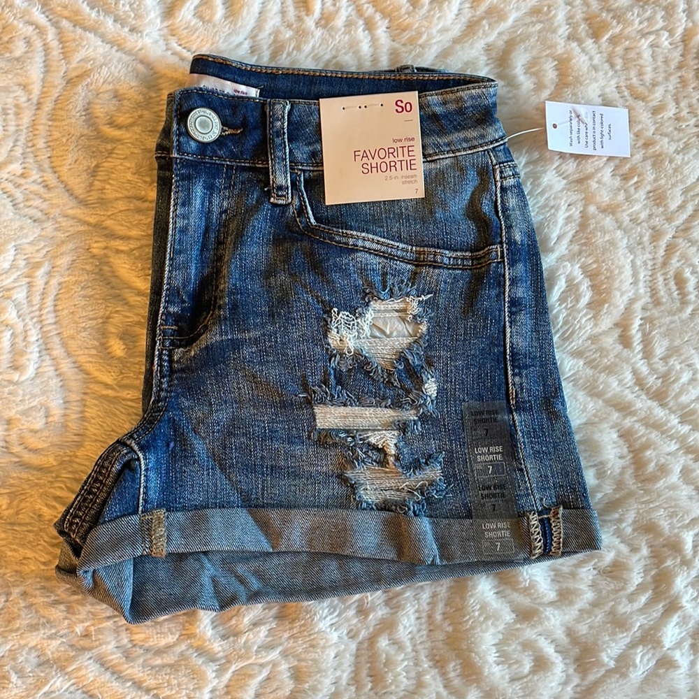 🆕 NWT Jean Junior Shortie Shorts